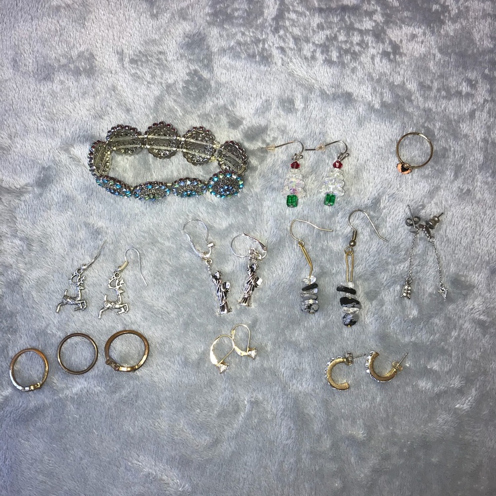 Jewelry Lot
